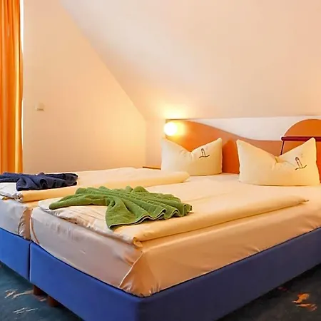 Leuchtfeuer Ruegen Otel Sagard